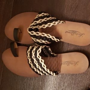 Lucky brand sandals